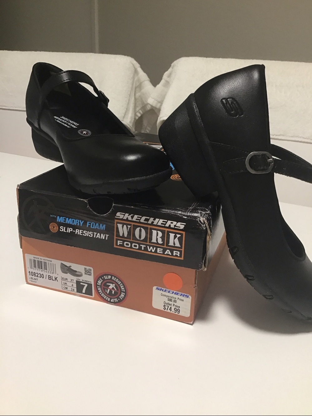 Skechers Black Women's Slip-Resistant Mary Jane Heels